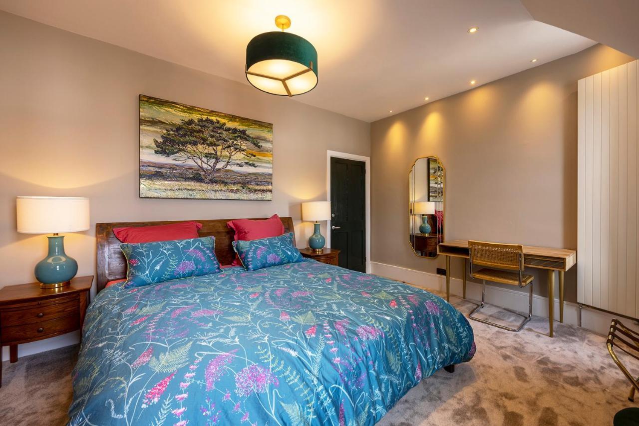 Luxury Central Home - Parking & Ev Point, Superking Bed Canterbury Eksteriør billede