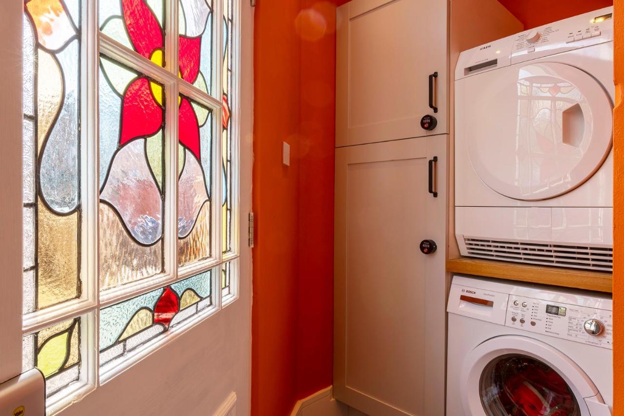 Luxury Central Home - Parking & Ev Point, Superking Bed Canterbury Eksteriør billede